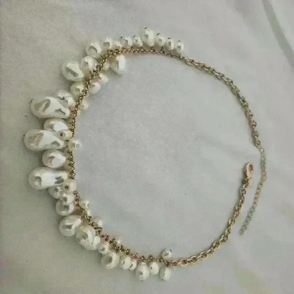 Luxury Pearl Necklace Gold Brunch Fun Flirty Cream White - Picture 2 of 5